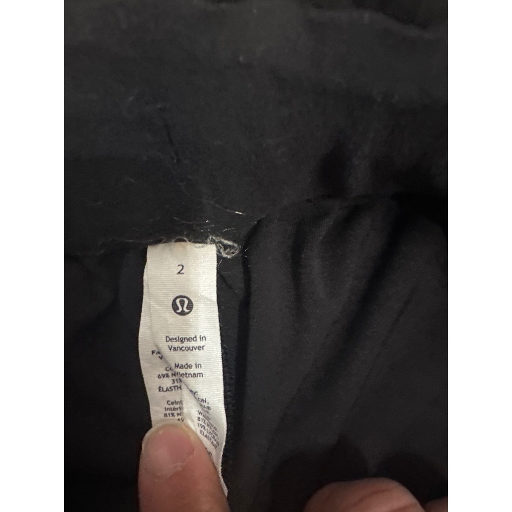 Lululemon Keep Moving Jogger High-Rise Black Luxtreme Pants Size 2 - Picture 3 of 8